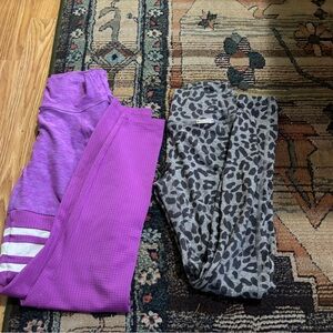 BOMBSHELL Sportswear Lot of 2 Leggings SZ XS